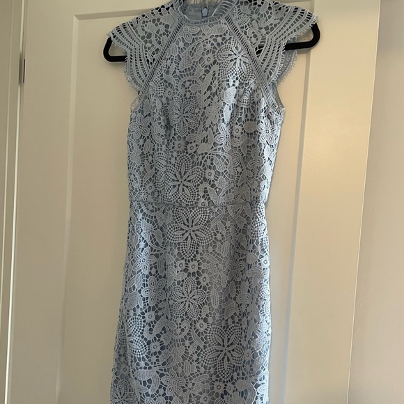 ASOS lace dress - Picture 2 of 3